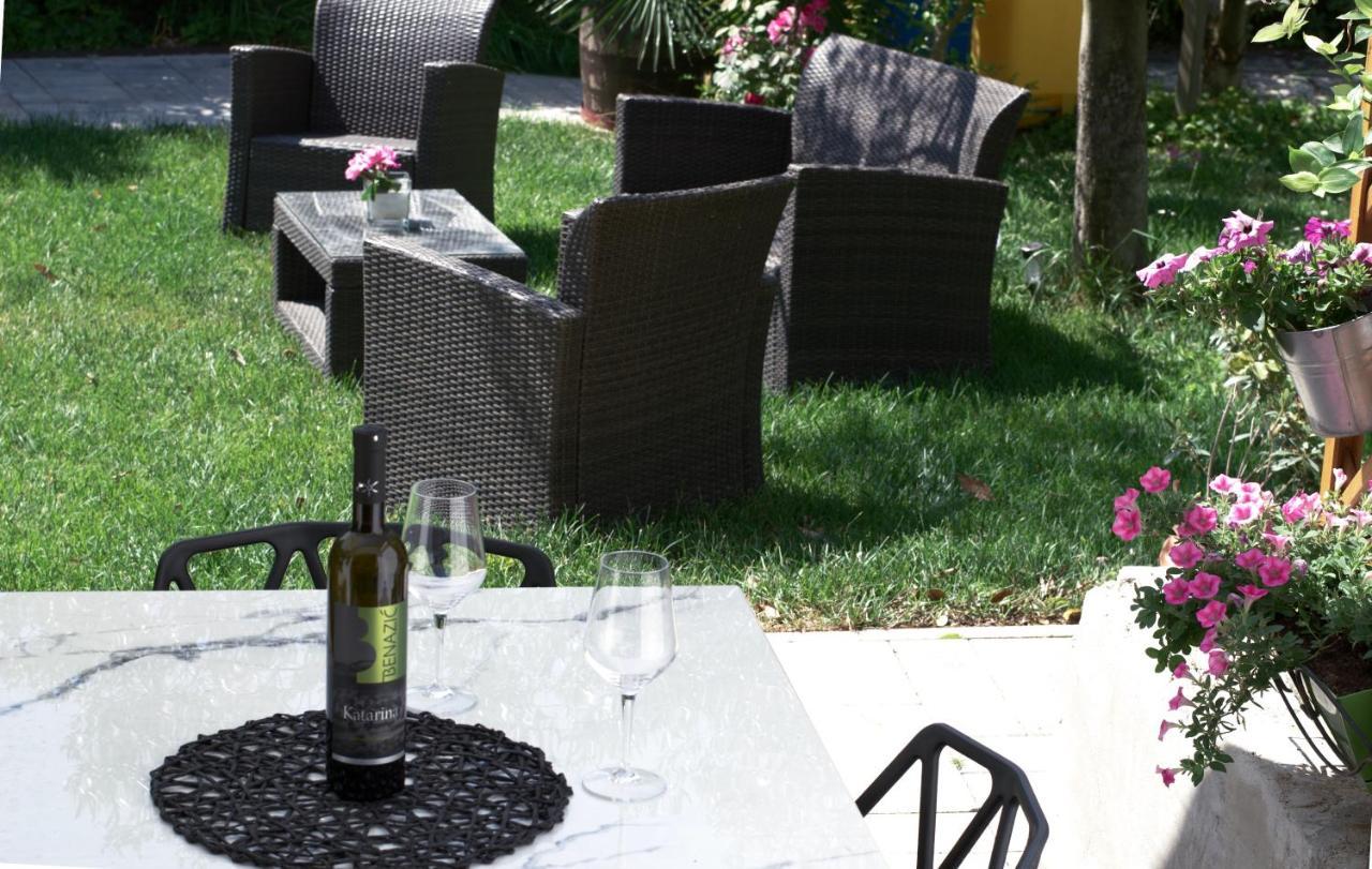 Wine Garden Holiday Home 普拉 外观 照片
