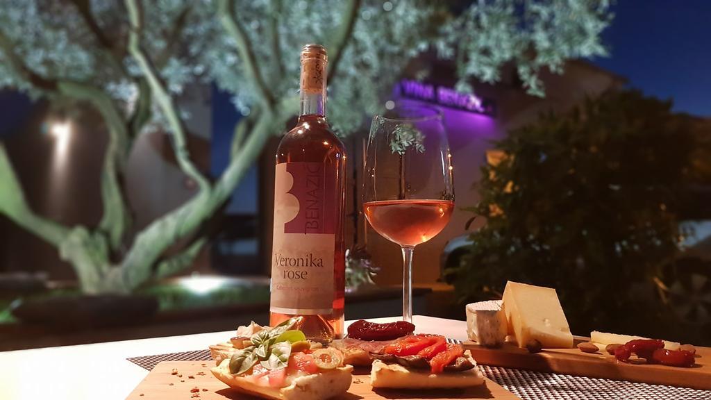 Wine Garden Holiday Home 普拉 外观 照片
